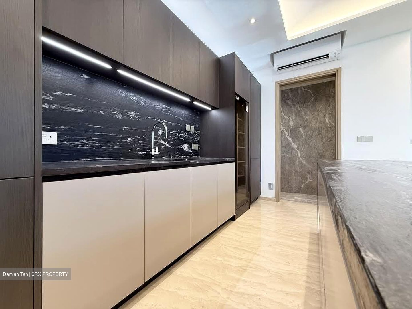 Fernhill Road (D10), Semi-Detached #534166641